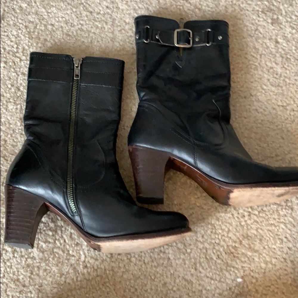 Frye boots - Picture 3 of 8